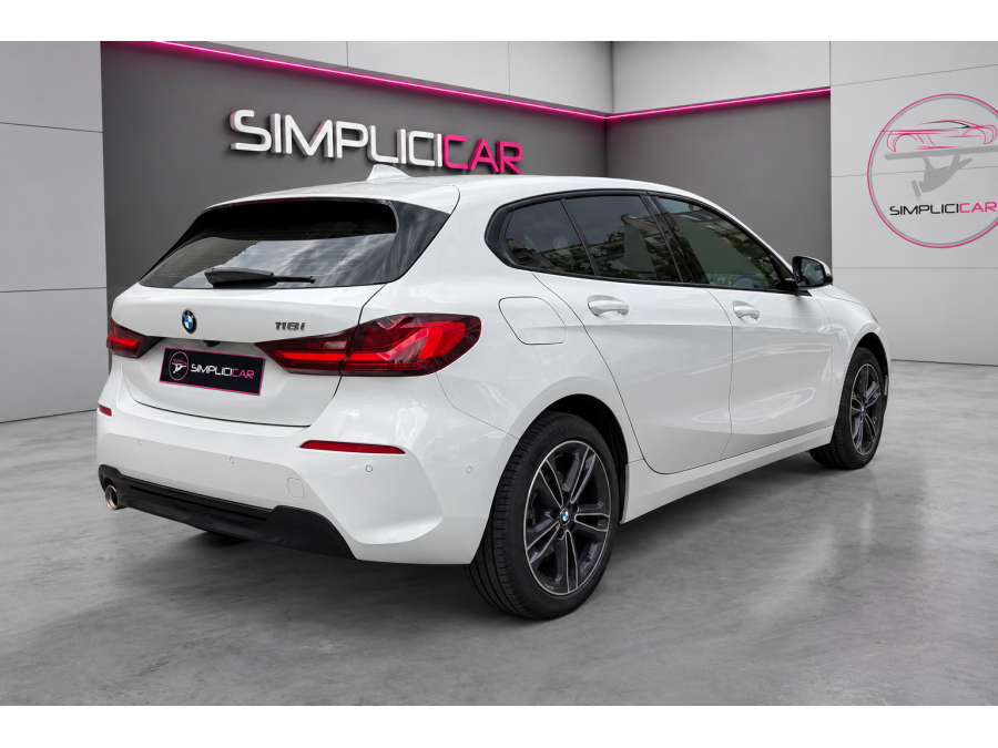 BMW d'occasion SERIE 1 118iA 136ch Edition Sport DKG7 de 2023 Paris
