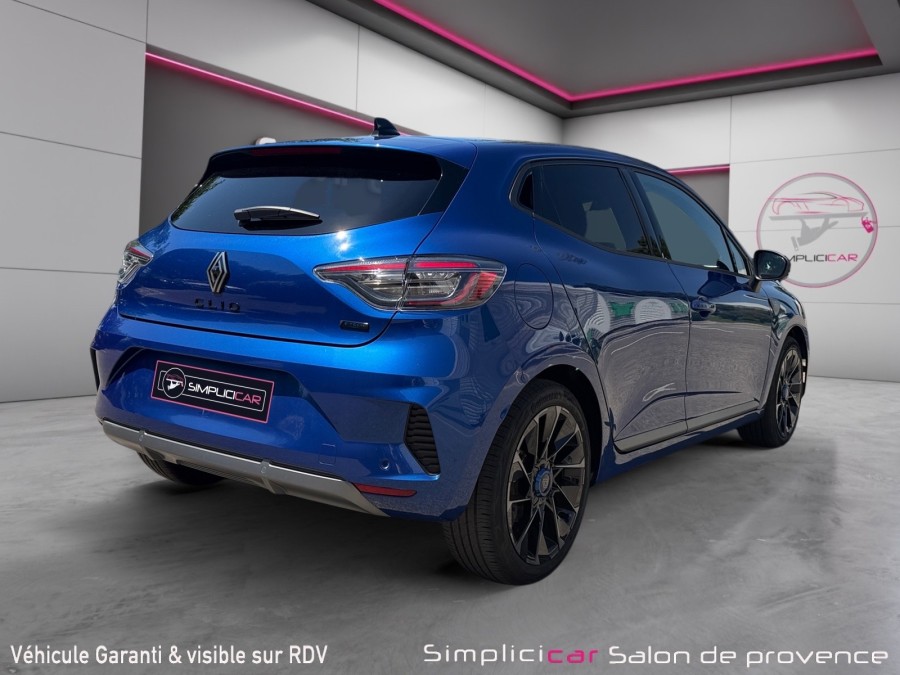 RENAULT d'occasion CLIO 1.6 E-TECH 145 ESPRIT ALPINE de 2025 Salon de