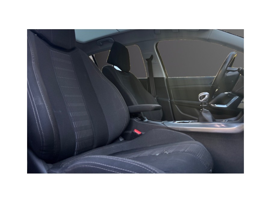 PEUGEOT d'occasion 308 II 1.2 ETHP 130ch de 2017 Paris 17 (75)﻿
