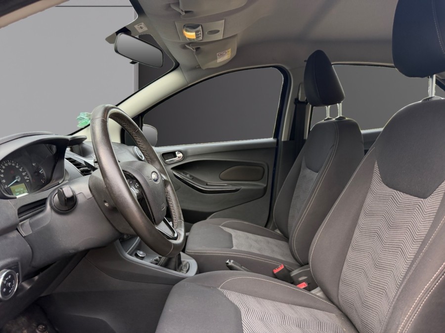 FORD d'occasion KA+ PLUS 1.2 TI VCT 85 ULTIMATE de 2016 Salon de