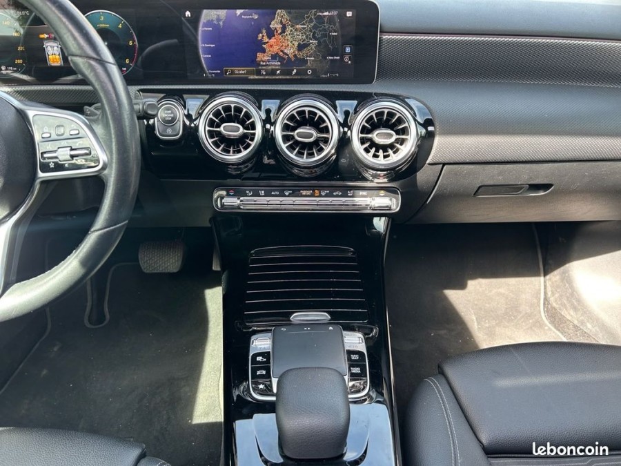 MERCEDES d'occasion A 180 d 116ch Progressive Line 7G-DCT de 2019