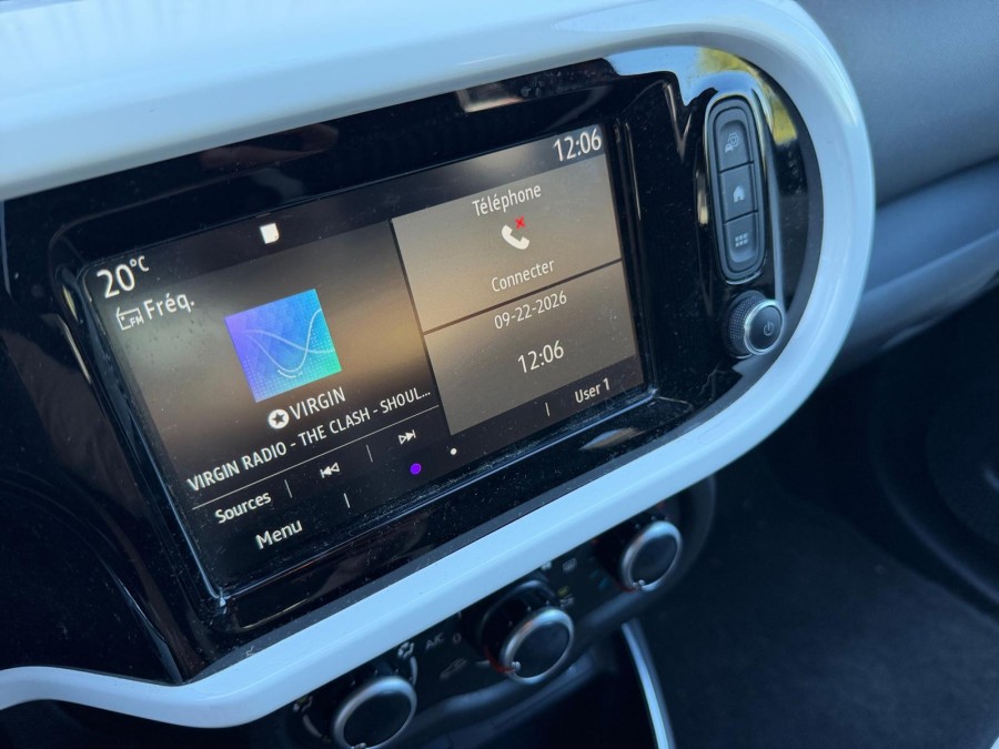 RENAULT d'occasion TWINGO 1.0 SCe 75ch Intens de 2019 Lyon St Priest