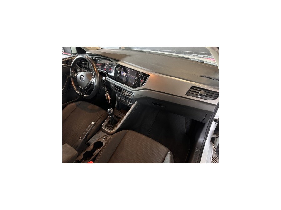 VOLKSWAGEN d'occasion POLO 1.6 TDI 95 LOUNGE de 2019 Aix Les Bains