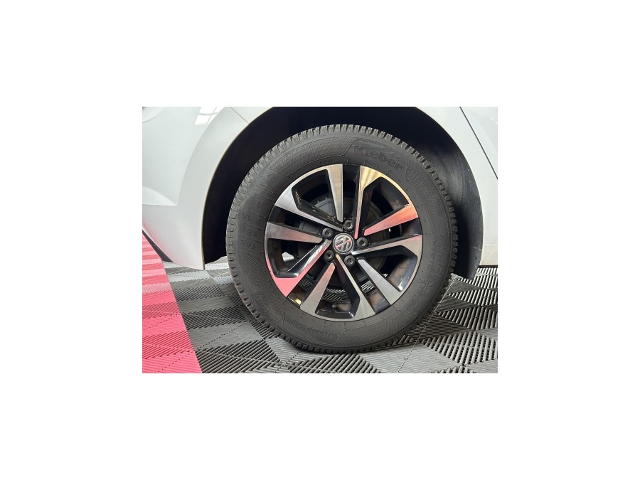 VOLKSWAGEN d'occasion POLO 1.6 TDI 95 LOUNGE de 2019 Aix Les Bains