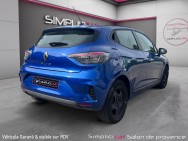 RENAULT d'occasion CLIO V 1.5 BLUE DCI 100 EVOLUTION de 2024 Salon de