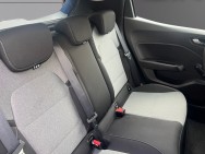 RENAULT d'occasion CLIO V 1.5 BLUE DCI 100 EVOLUTION de 2024 Salon de