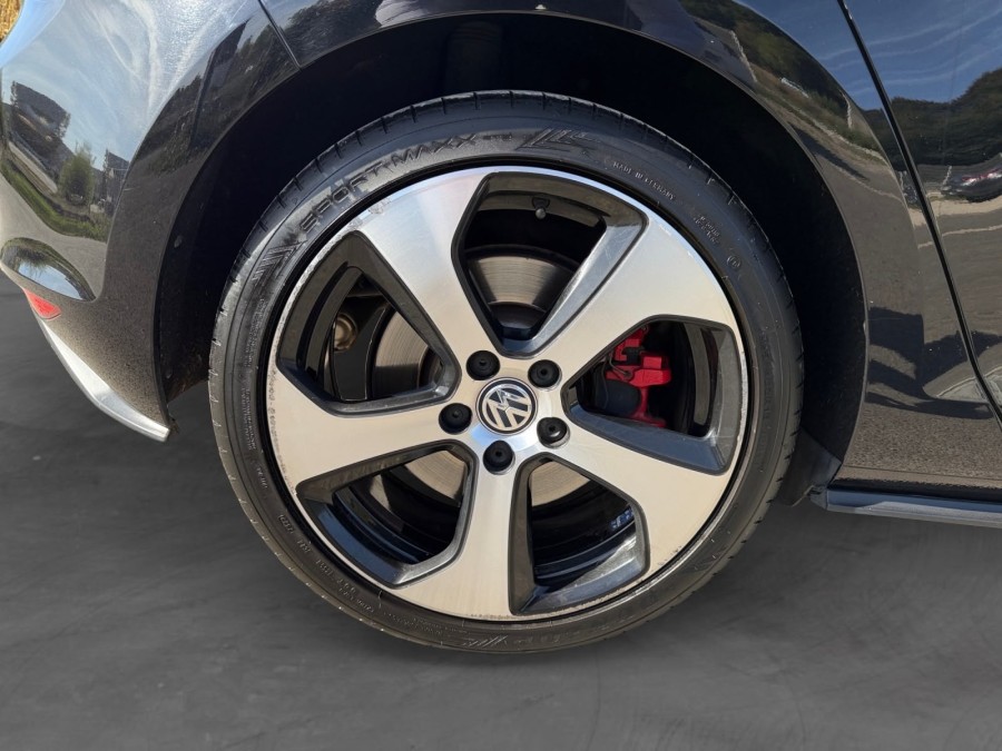 VOLKSWAGEN d'occasion GOLF VII 2 TSI 230 GTI PERFORMANCE DSG AUTO de