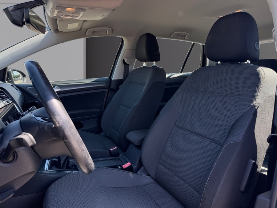 VOLKSWAGEN d'occasion GOLF 1.6 TDI 115 TRENDLINE BUSINESS de 2017