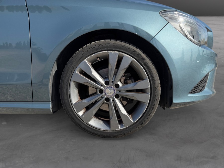 MERCEDES d'occasion CLA 200 SENSATION 7G-DCT de 2013 Orleans (45)﻿