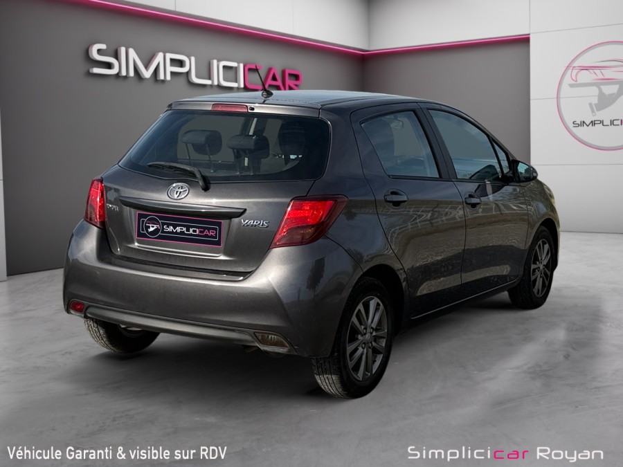 TOYOTA d'occasion YARIS III 1 69 VVTI TENDANCE de 2014 Royan (17)﻿