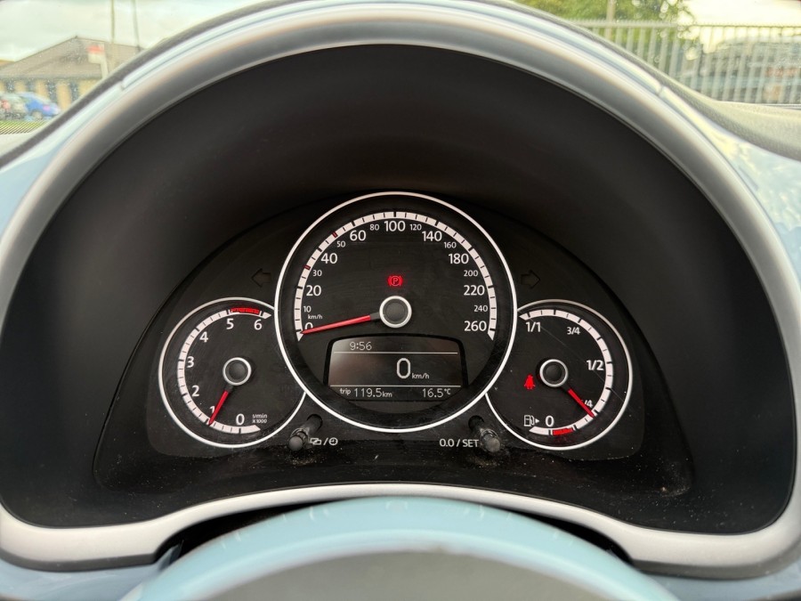 VOLKSWAGEN d'occasion BEETLE 2 TDI 140 COUTURE de 2014 Dunkerque (59)﻿