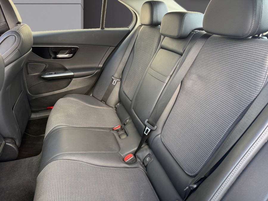 MERCEDES d'occasion C 200 204ch Avantgarde Line de 2022 Vauvert (30)﻿