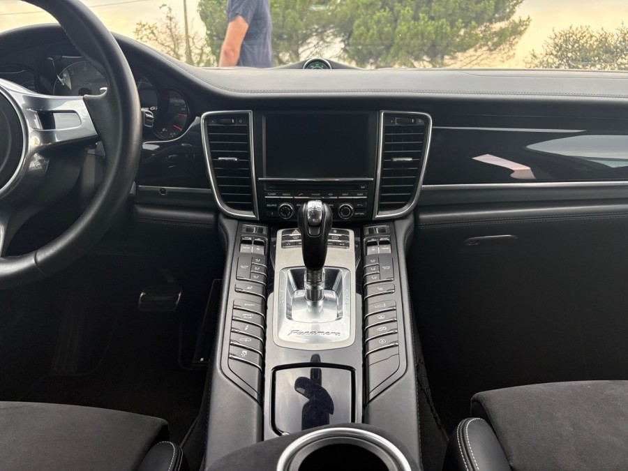 PORSCHE d'occasion PANAMERA 4.8 V8 GTS 430 PDK AUTO de 2013 Perpignan