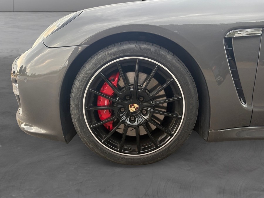 PORSCHE d'occasion PANAMERA 4.8 V8 GTS 430 PDK AUTO de 2013 Perpignan