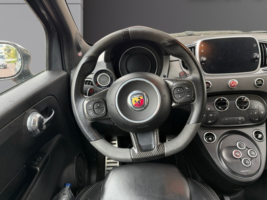 ABARTH d'occasion 500C / 595C / 695C C ABARTH 695 1.4 T-JET 180