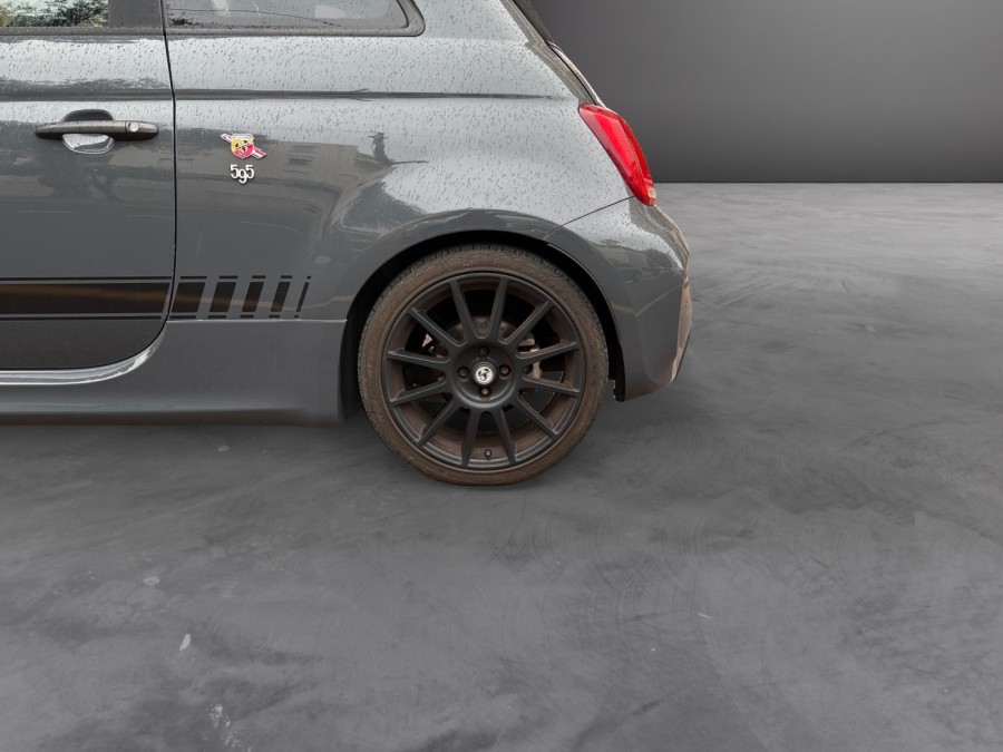 ABARTH d'occasion 500C / 595C / 695C C ABARTH 695 1.4 T-JET 180
