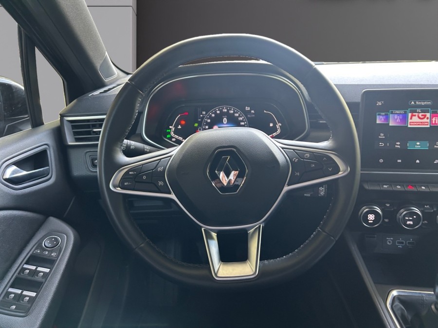 RENAULT d'occasion CLIO 1.0 TCe 100ch Intens - 20 de 2020 Champigny