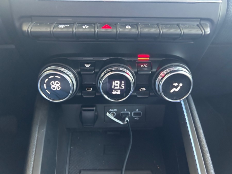 RENAULT d'occasion CLIO 1.0 TCe 100ch Intens - 20 de 2020 Champigny