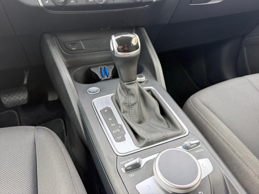 AUDI d'occasion Q2 35 TFSI 150ch Design S tronic 7 de 2021 Lyon St