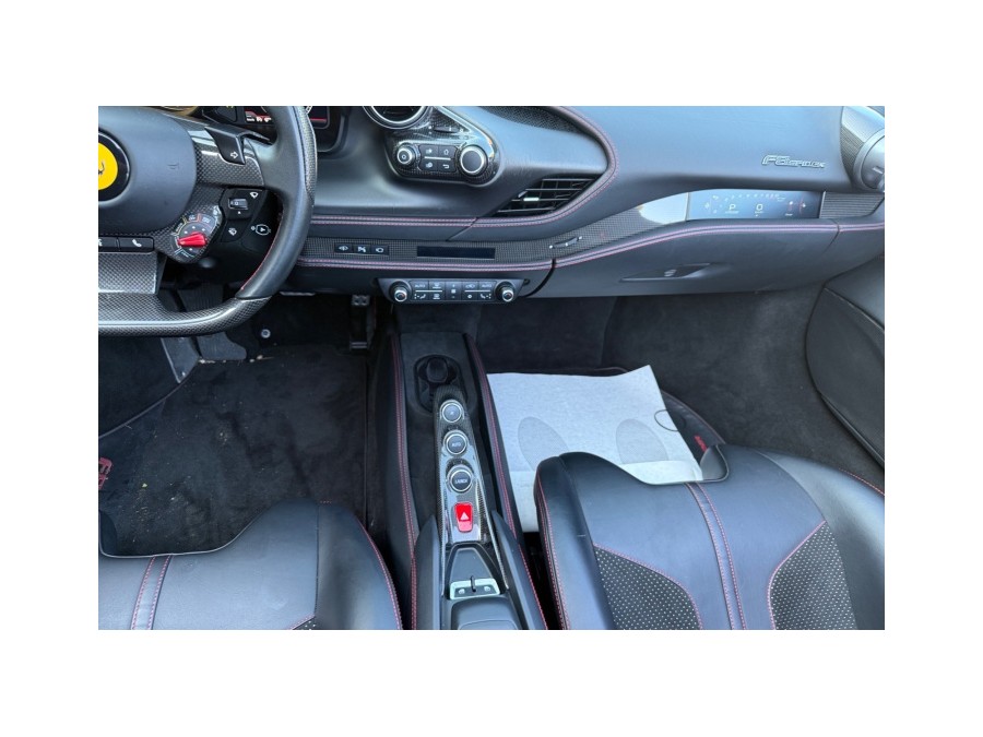 FERRARI d'occasion F8 SPIDER 3 V8 BiTurbo 720ch de 2021 Montreuil