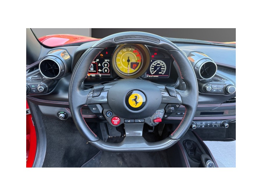 FERRARI d'occasion F8 SPIDER 3 V8 BiTurbo 720ch de 2021 Montreuil