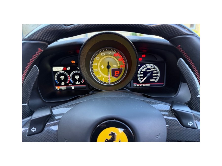 FERRARI d'occasion F8 SPIDER 3 V8 BiTurbo 720ch de 2021 Montreuil