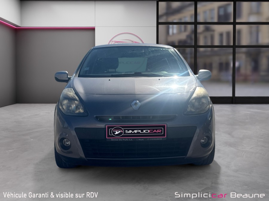 RENAULT d'occasion CLIO 1.2 16V de 2011 Beaune (21)﻿