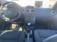 RENAULT d'occasion CLIO 1.2 16V de 2011 Beaune (21)﻿