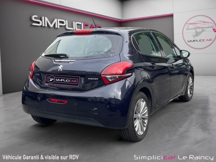 PEUGEOT d'occasion 208 1.2 PURE TECH 82 ALLURE de 2018 Le Raincy (93)﻿