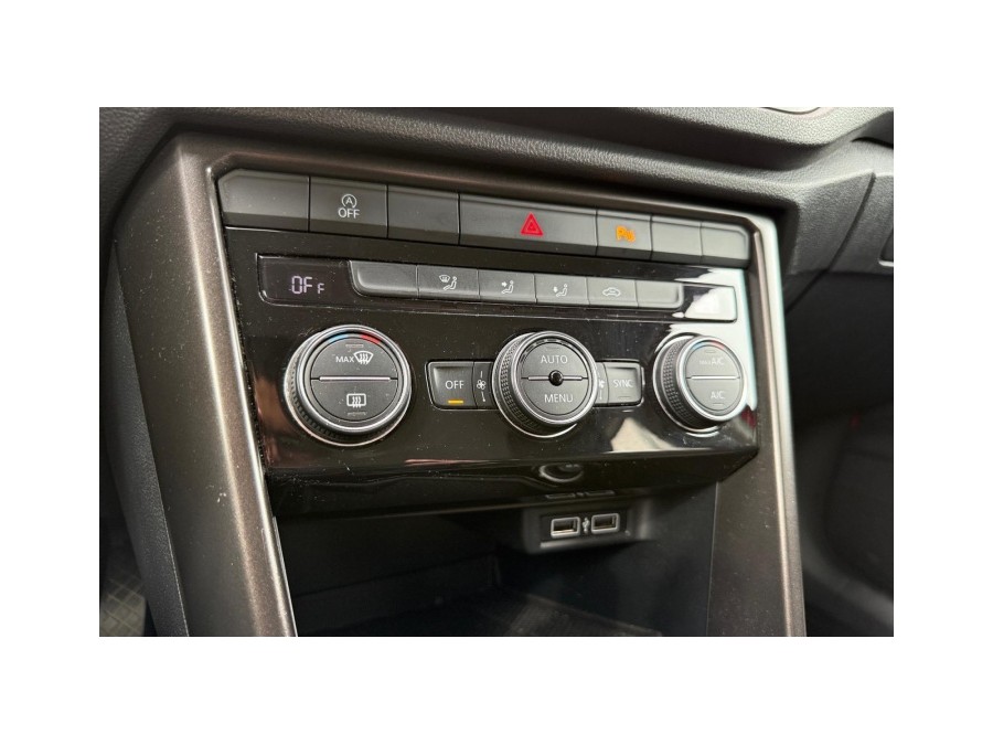 VOLKSWAGEN d'occasion T-ROC 1.0 TSI 115 LOUNGE de 2018 Montreuil (93)﻿