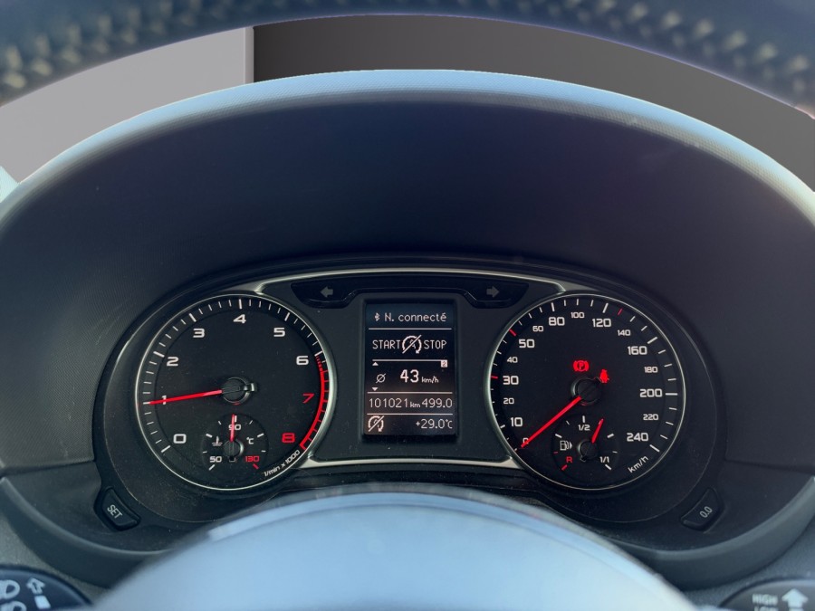 AUDI d'occasion A1 SPORTBACK 1 TFSI ULTRA 95 SLINE de 2016 Vannes