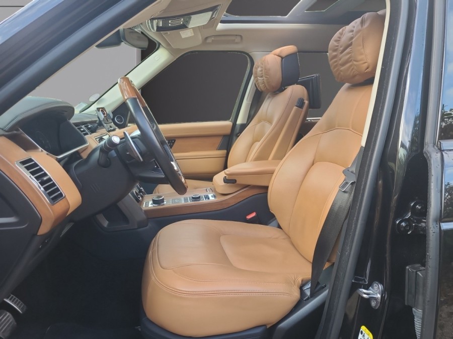 LAND ROVER d'occasion RANGE 2.0 SI4 PHEV 400 VOGUE LWB PH2 de 2021