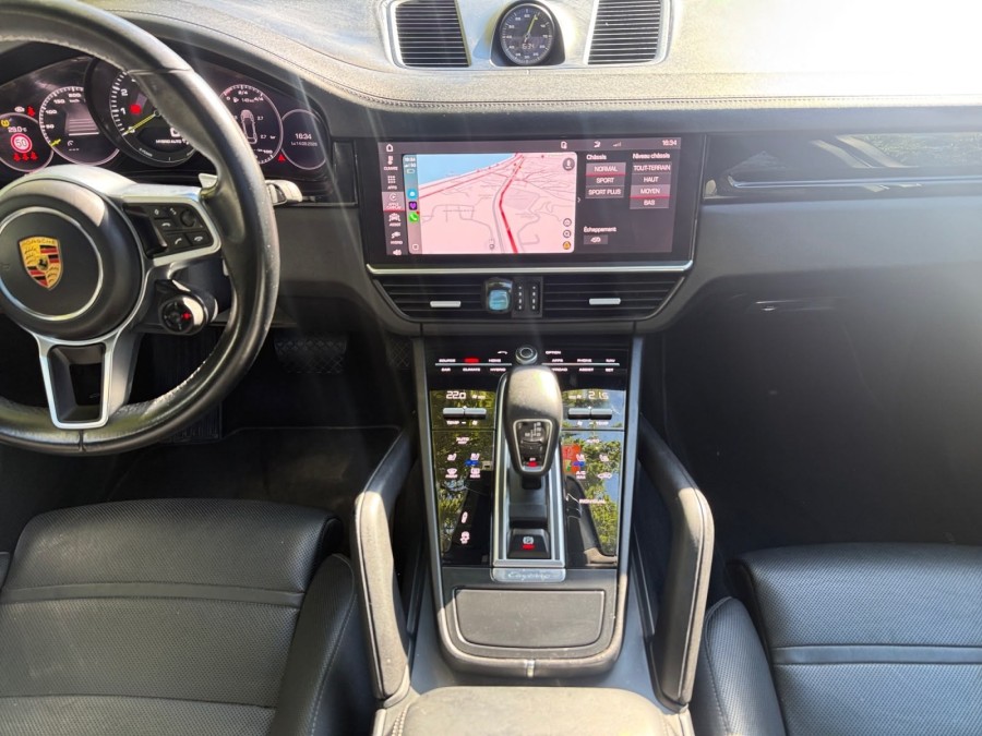 PORSCHE d'occasion CAYENNE 3.0 V6 E-HYBRID COUPE PLATINIUM EDITION de