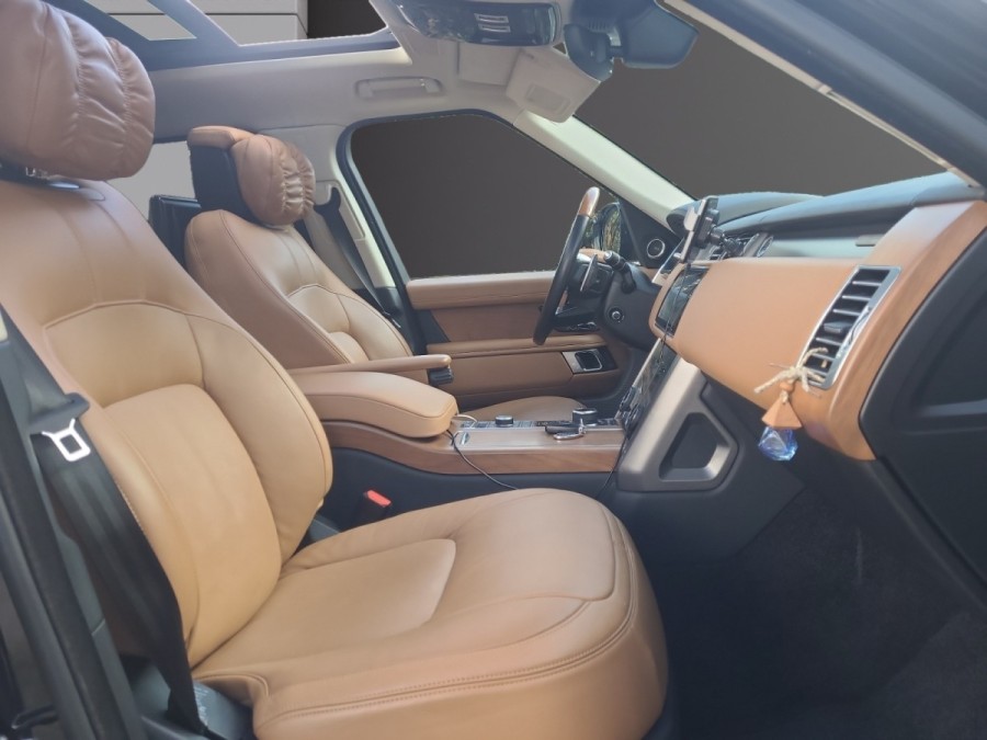 LAND ROVER d'occasion RANGE 2.0 SI4 PHEV 400 VOGUE LWB PH2 de 2021