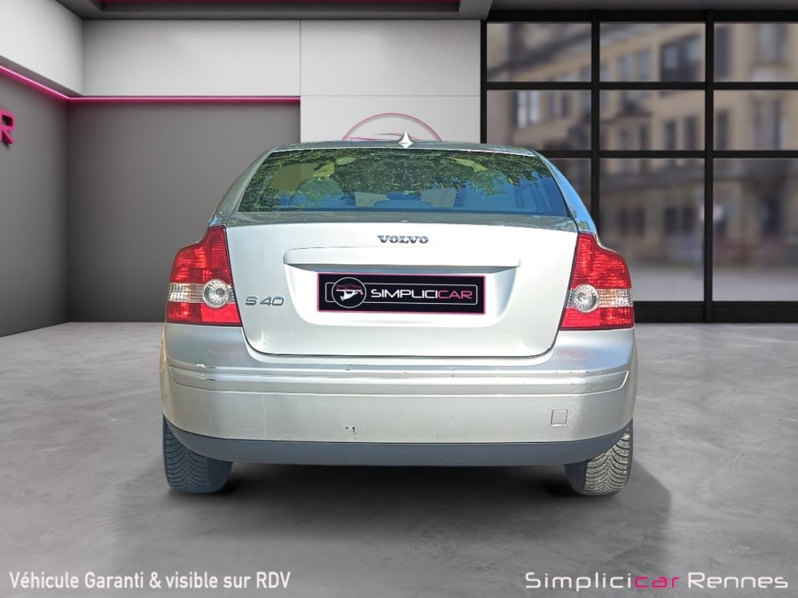 VOLVO d'occasion S40 VOLVO S40 1.6i - 100 Kinetic 6.0 CV de 2005