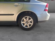 VOLVO d'occasion S40 VOLVO S40 1.6i - 100 Kinetic 6.0 CV de 2005