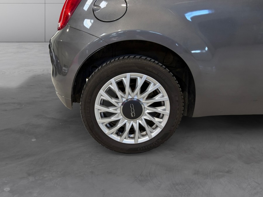 FIAT d'occasion 500 1.2 8V 69 LIVE EDIZIONE de 2017 Fontainebleau