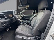 VOLKSWAGEN d'occasion POLO 1.0 TSI 110 R-LINE DSG7 de 2022 Coeur