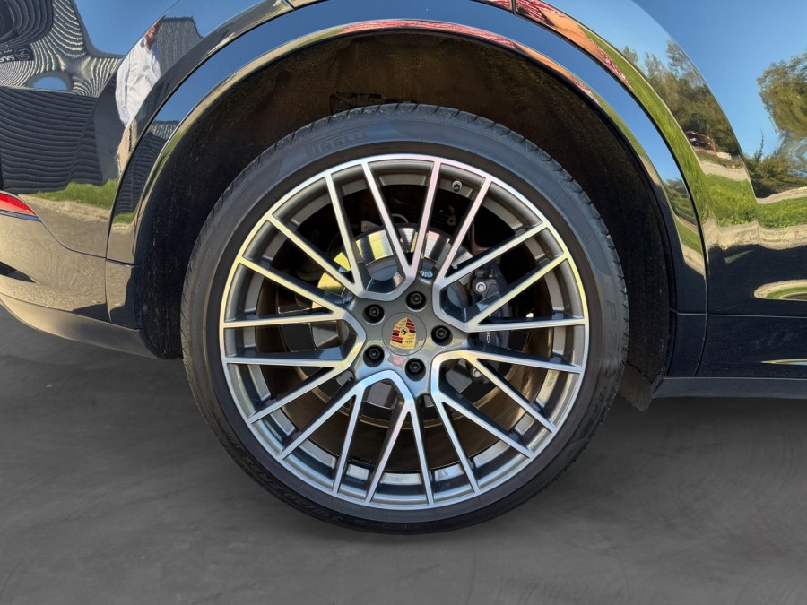 PORSCHE d'occasion CAYENNE 3.0 V6 462ch E-Hybrid Platinum Edition de