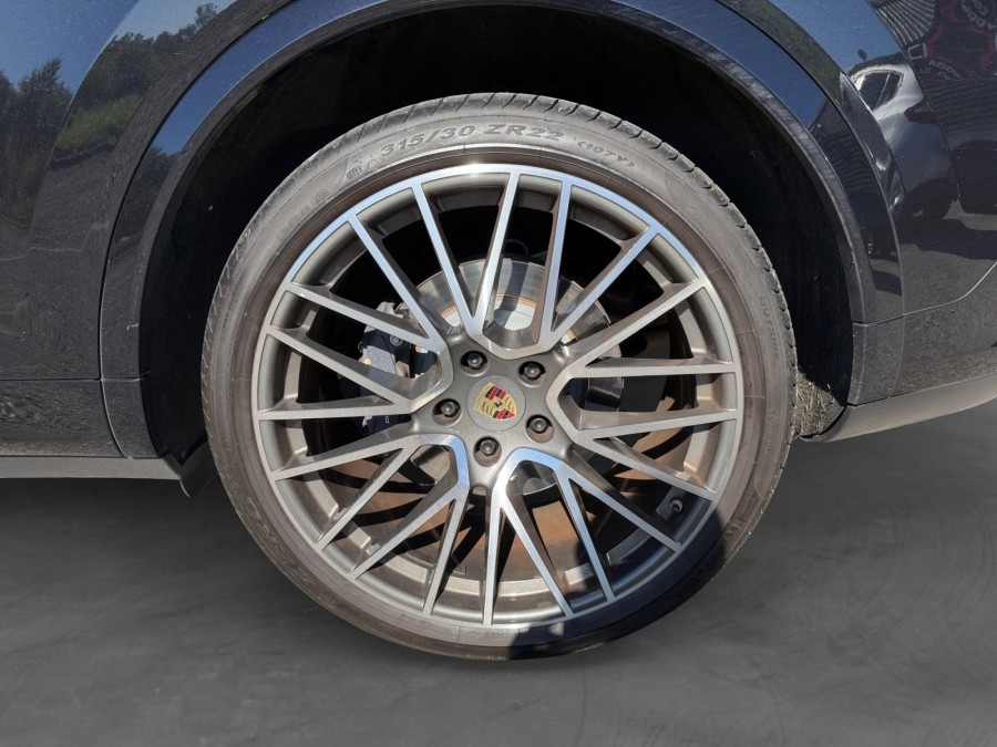 PORSCHE d'occasion CAYENNE 3.0 V6 462ch E-Hybrid Platinum Edition de