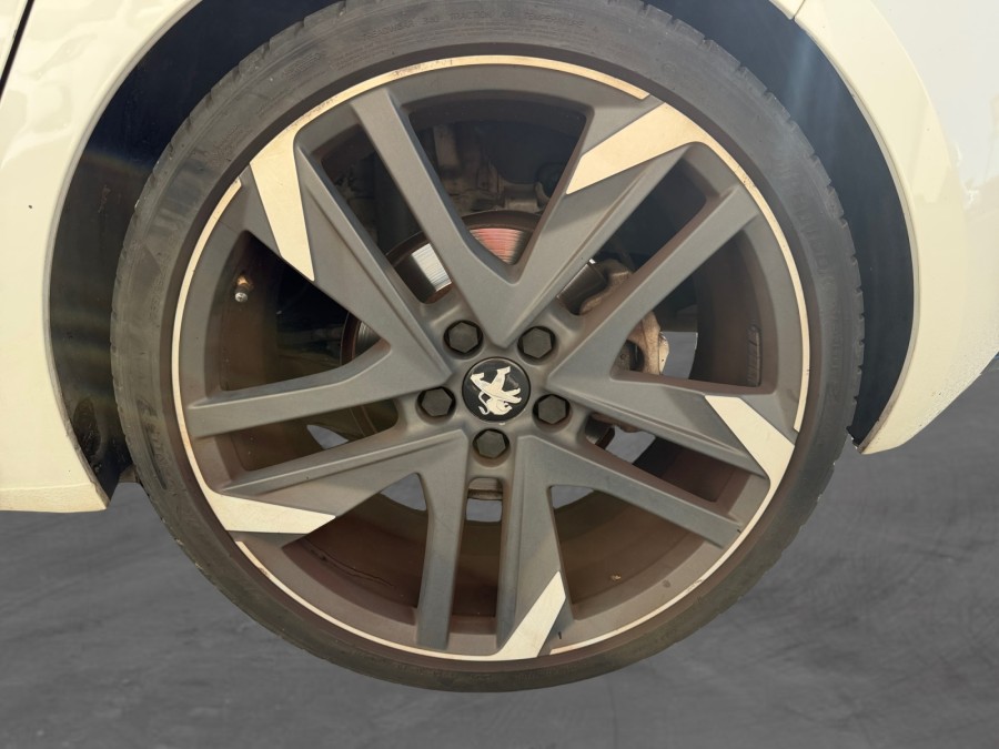 PEUGEOT d'occasion 308 II 1.6 THP 270 GTI de 2018 Royan (17)﻿