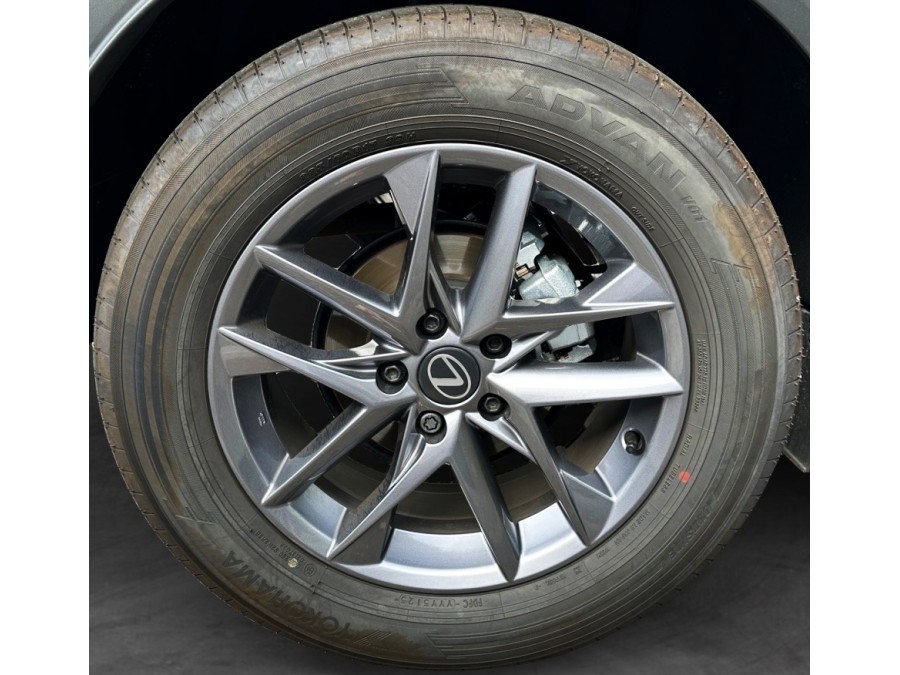 LEXUS d'occasion LBX 1.5 HYBRIDE 136 E-CVT de 2026 Osny (95)﻿