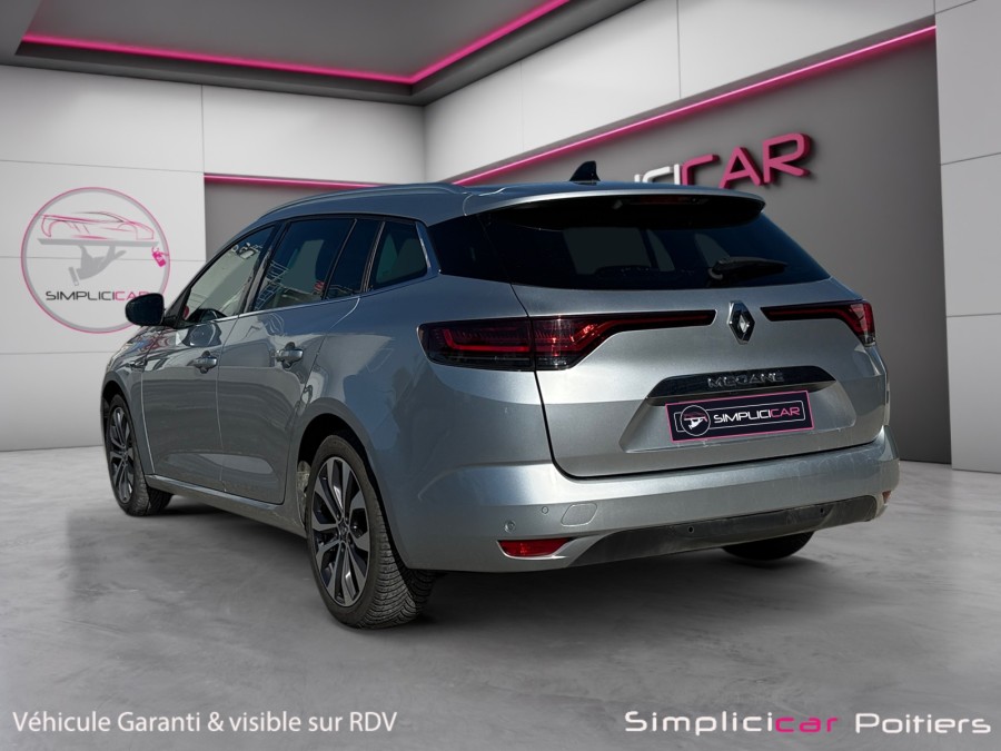 RENAULT d'occasion MEGANE IV ESTATE MEGANE IV ESTATE TECHNO EDC de