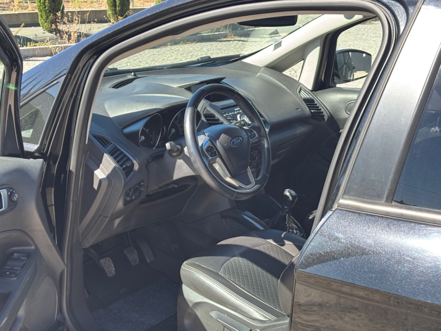 FORD d'occasion ECOSPORT 1.0 EcoBoost 125ch Titanium de 2017 Orleans