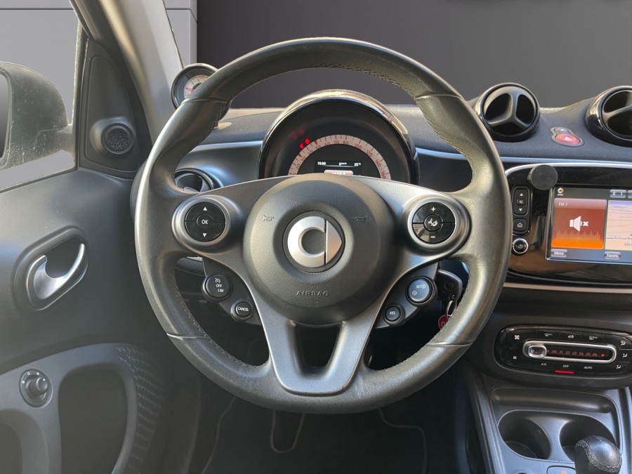 SMART d'occasion FORTWO PASSION 66 KW COUPE AUTO de 2017 Le Raincy