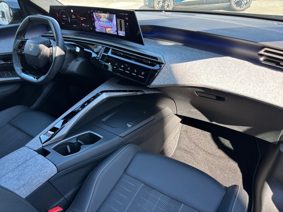 PEUGEOT d'occasion 5008 5008 de 2025 Reims Tinqueux (51)﻿