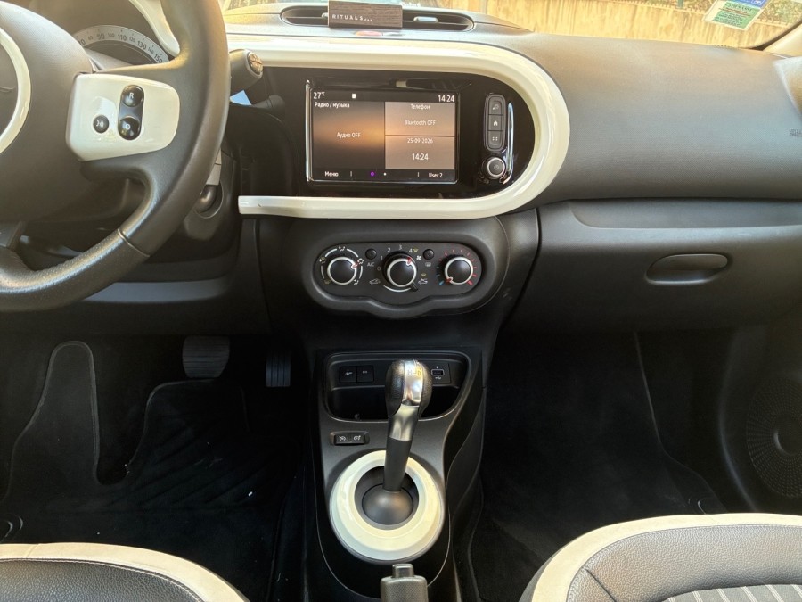 RENAULT d'occasion TWINGO III 0.9 TCE 95 LE COQ SPORTIF EDC AUTO de