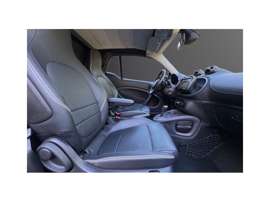 SMART d'occasion Fortwo Cabriolet 109ch Brabus Xclusive twinamic de