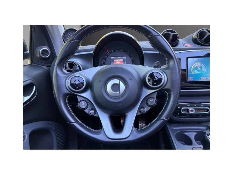 SMART d'occasion Fortwo Cabriolet 109ch Brabus Xclusive twinamic de