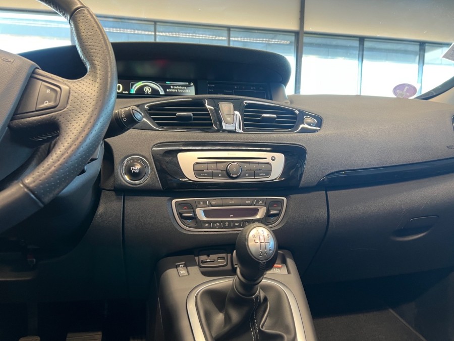 RENAULT d'occasion SCENIC 1.2 TCE 130 BOSE de 2016 Strasbourg (67)﻿